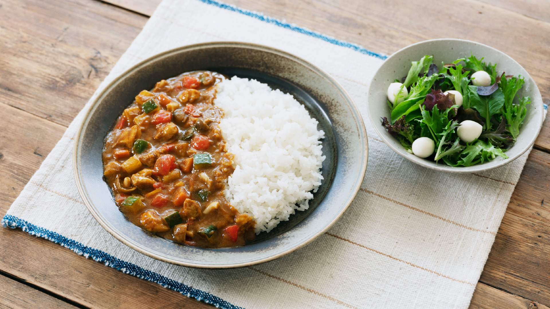 たっぷり野菜のチキンカレー